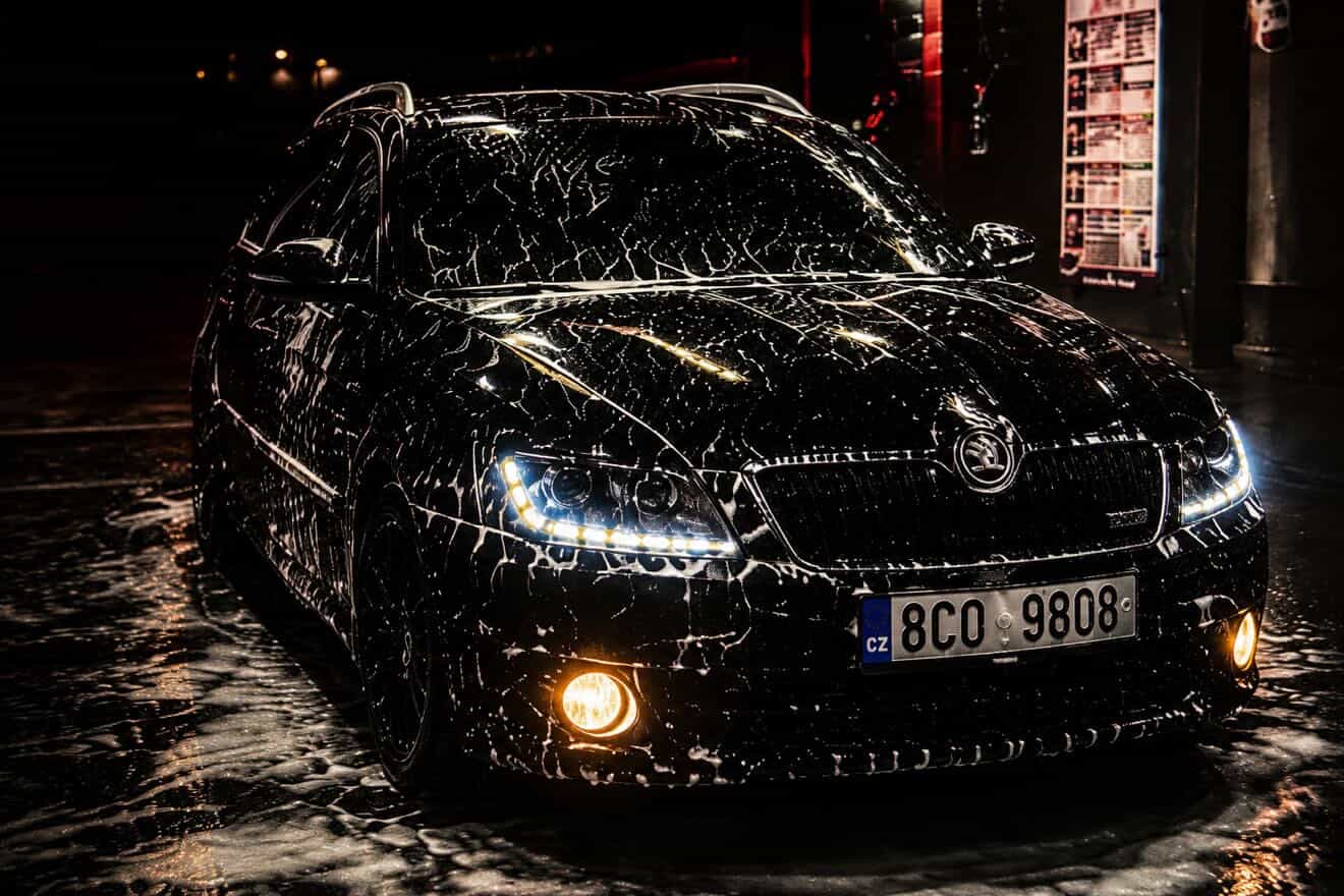 Škoda Octavia RS s aktivní pěnou na karoserii