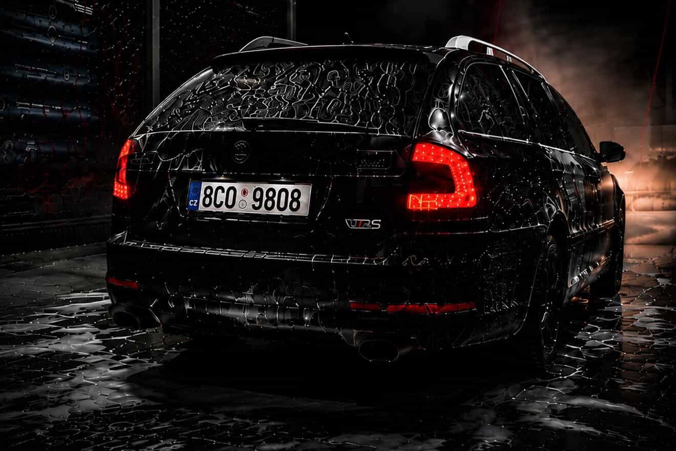 Škoda Octavia RS po nočním detailingu